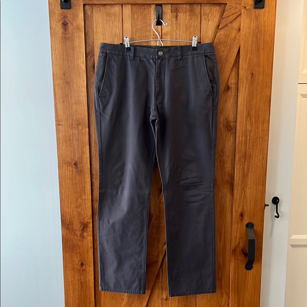 Bonobos Gray Chinos Versatile Cotton Blend